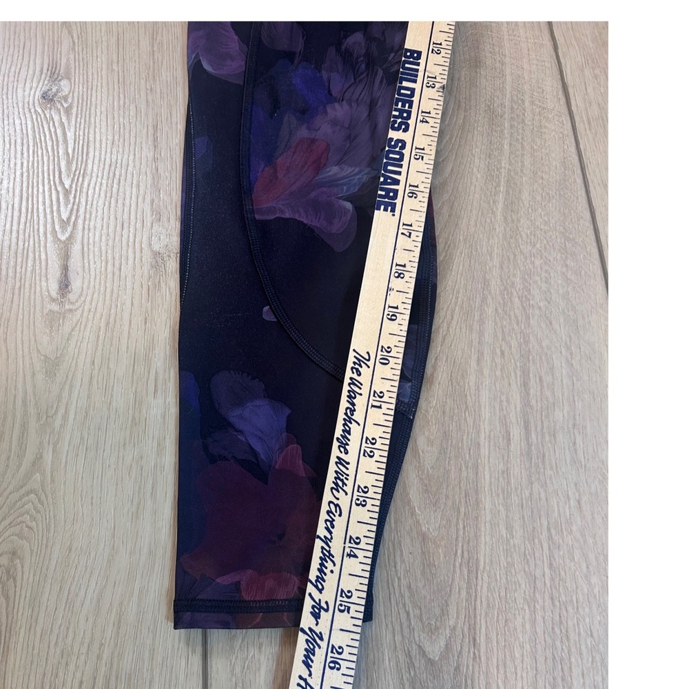Athleta Rainier Printed Tight Leggings Medium Purple Blue Floral Zip Pockets - Picture 3 of 9